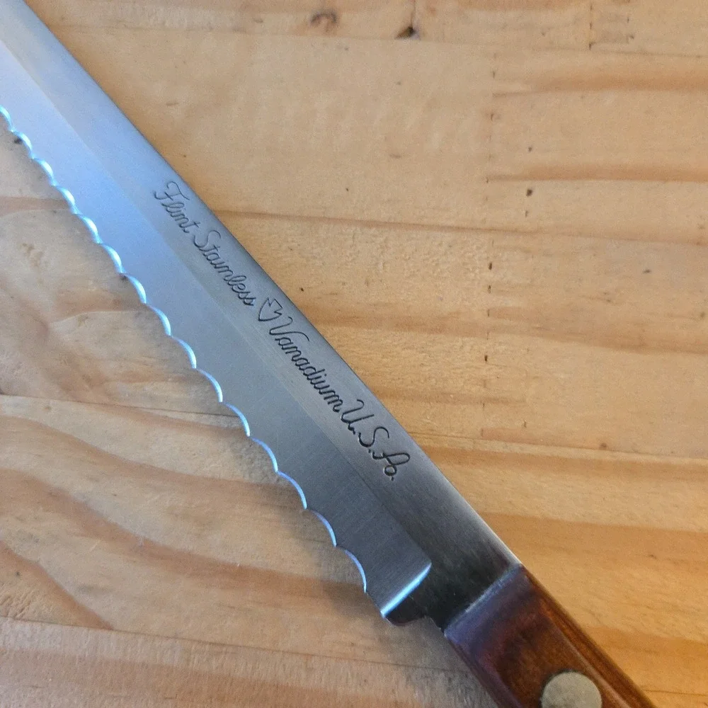 VTG Flint Stainless Vanadium Serrated Bread Knife 14